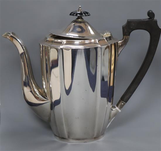 A modern silver coffee pot by Barker Ellis Silver Co, Birmingham, 1970, gross 22 oz.